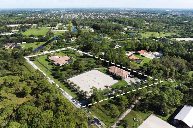 5 bedroom Single Family Residence at 11780 Otter Run, Homeland, Lake Worth — photo 5