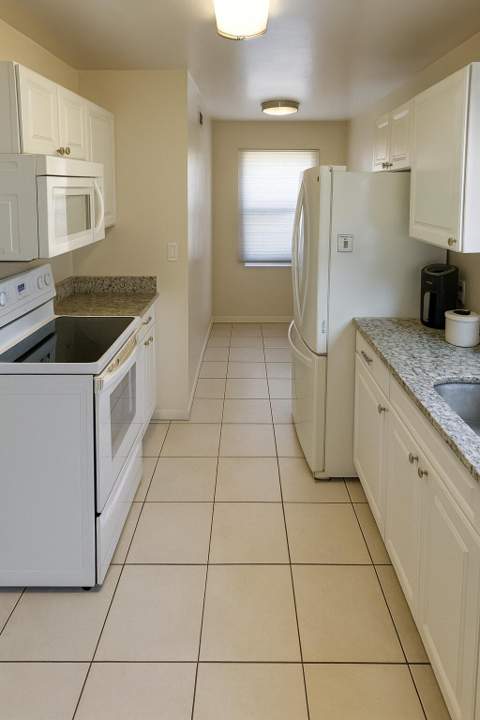 5975 Forest Hill Boulevard #101, West Palm Beach FL - photo 10 of 14