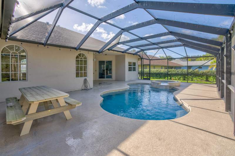 4 bedroom Single Family Residence at 176 SW Fernleaf Trail, Sawgrass Lakes Phase 2, Port St. Lucie — photo 4