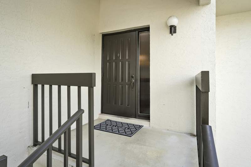 2 bedroom Condominium at 402 Wingfoot Drive #B, Wingfoot Condo, Jupiter — photo 3