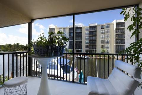 8 Royal Palm Way #2050, Boca Raton FL - photo 7 of 26