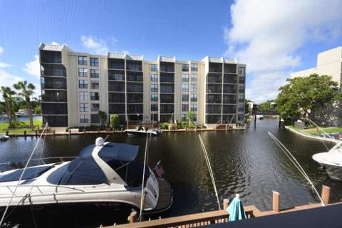 8 Royal Palm Way #2050, Boca Raton FL - photo 9 of 26