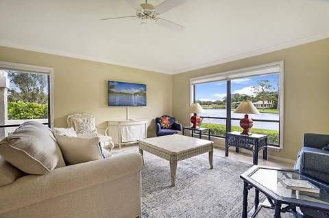 5611 SE Foxcross Place #5611, Stuart FL - photo 6 of 33