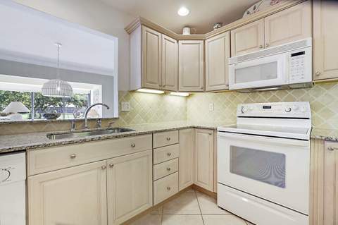 5611 SE Foxcross Place #5611, Stuart FL - photo 16 of 33