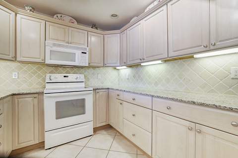 5611 SE Foxcross Place #5611, Stuart FL - photo 17 of 33