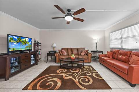 213 Brittany #E, Delray Beach FL - photo 8 of 39