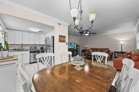 213 Brittany #E, Delray Beach FL - photo 10 of 39