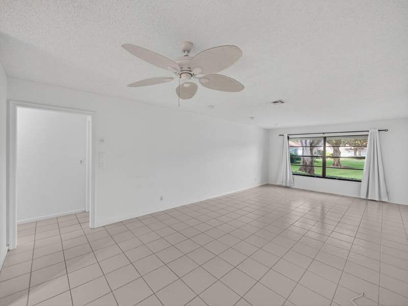 2 bedroom Villa at 4355 Cedar Tree Place #B, Bent Tree East, Boynton Beach — photo 5