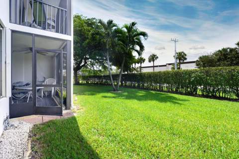3075 Gardens East Drive #14, Palm Beach Gardens FL - photo 23 of 24