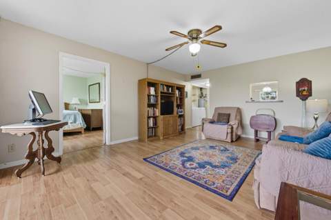 3075 Gardens East Drive #14, Palm Beach Gardens FL - photo 16 of 24