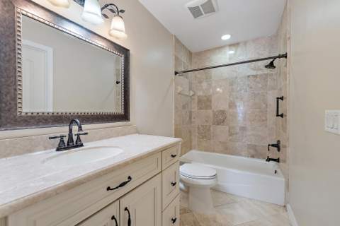 6642 S Pine Court, Palm Beach Gardens FL - photo 14 of 31