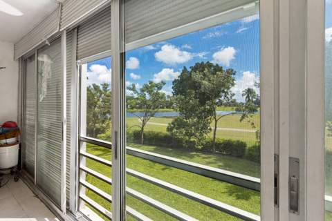 4500 Gefion Court #205, Lake Worth FL - photo 21 of 31