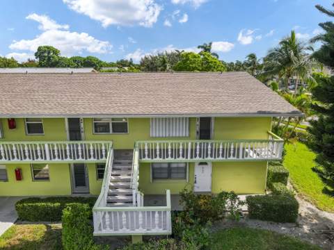 239 Windsor K, West Palm Beach FL - photo 8 of 11