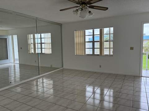 574 Burgundy L #574, Delray Beach FL - photo 10 of 55