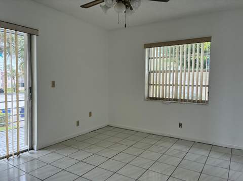 574 Burgundy L #574, Delray Beach FL - photo 21 of 55