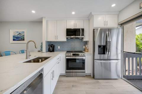 1637 NE Nautical Place #804, Jensen Beach FL - photo 14 of 25