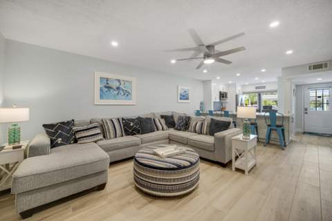 1637 NE Nautical Place #804, Jensen Beach FL - photo 22 of 25