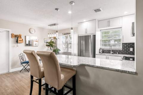 184 Oakridge L #184, Deerfield Beach FL - photo 9 of 55