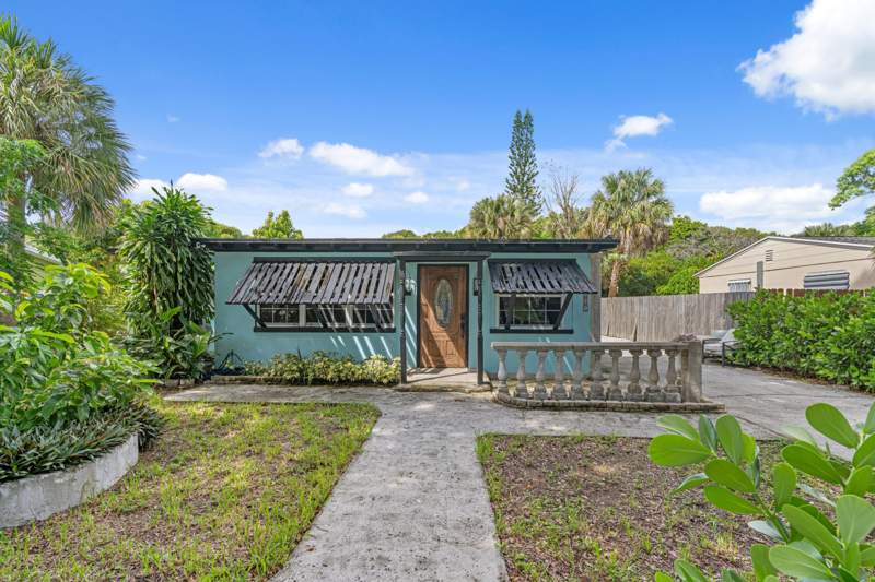 3 bedroom Single Family Residence at 3101 Glenwood Road, Mackle Park 1st Add, West Palm Beach — photo 2