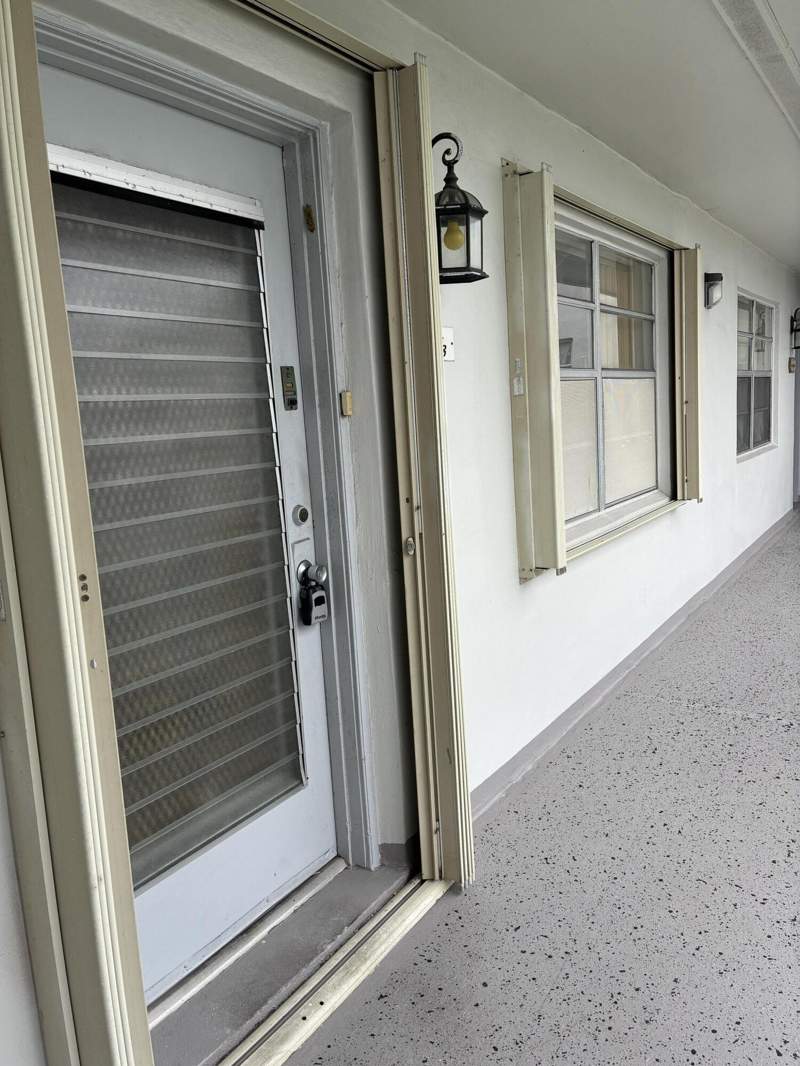 2 bedroom Condominium at 574 Burgundy L #574, Kings Point Burgundy Condos, Delray Beach — photo 2