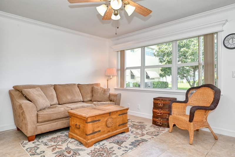 1 bedroom Condominium at 102 Coventry E #102, Century Village - Coventry Condo, West Palm Beach — photo 4