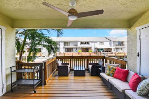 732 Rider Road, Boynton Beach FL - photo 7 of 66