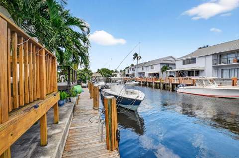 732 Rider Road, Boynton Beach FL - photo 10 of 66