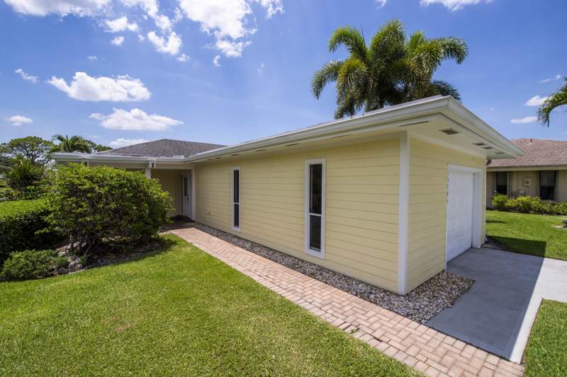 2 bedroom Single Family Residence at 13793 Whispering Lakes Lane, Eastpointe, Palm Beach Gardens — photo 4
