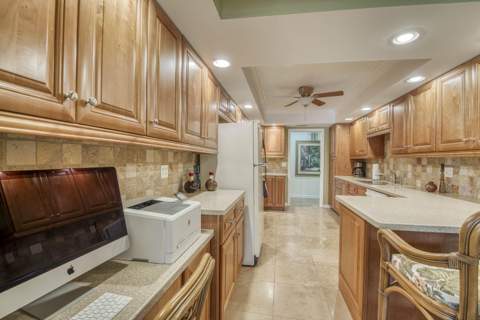 13793 Whispering Lakes Lane, Palm Beach Gardens FL - photo 15 of 47