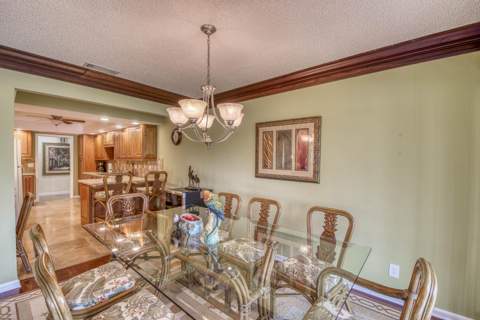 13793 Whispering Lakes Lane, Palm Beach Gardens FL - photo 13 of 47