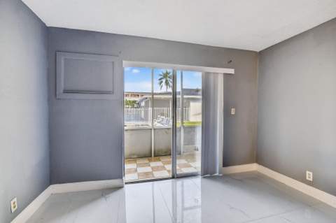 4770 NW 10th Court #104, Plantation FL - photo 13 of 23