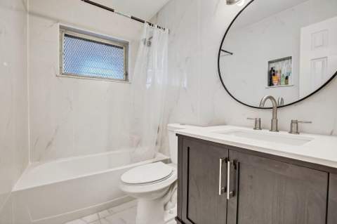 4770 NW 10th Court #104, Plantation FL - photo 14 of 23