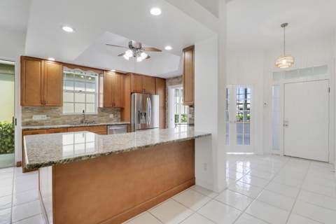220 NW Bentley Circle, Port St. Lucie FL - photo 7 of 47