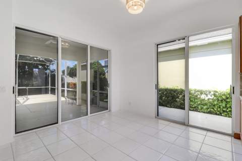 220 NW Bentley Circle, Port St. Lucie FL - photo 15 of 47