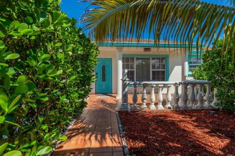 951 Green Street, West Palm Beach FL - photo 8 of 45
