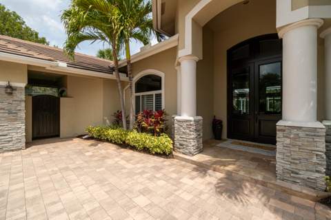 1209 Breakers West Boulevard, West Palm Beach FL - photo 11 of 75