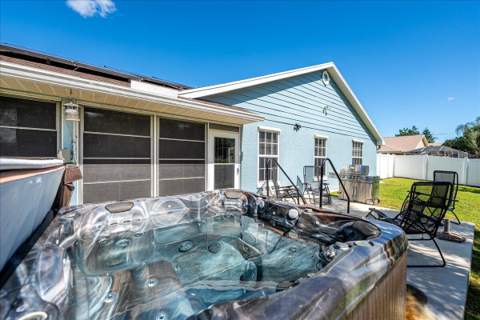 6876 Bronte Circle, Port St. Lucie FL - photo 6 of 53