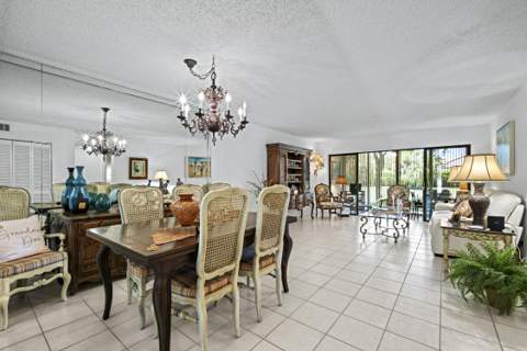 5153 Oak Hill Lane #512, Delray Beach FL - photo 8 of 42