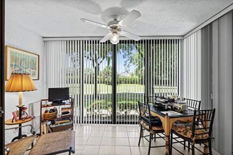 5153 Oak Hill Lane #512, Delray Beach FL - photo 13 of 42