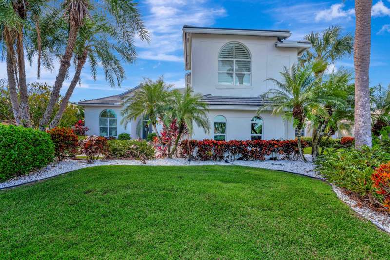 5 bedroom Single Family Residence at 3225 SE Braemar Way, Braemar Estates, Port St. Lucie — photo 2