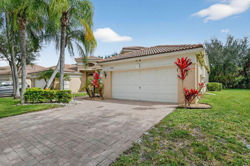 2 bedroom Villa at 2544 Sandy Cay, Andros Isle Par C, West Palm Beach — photo 3