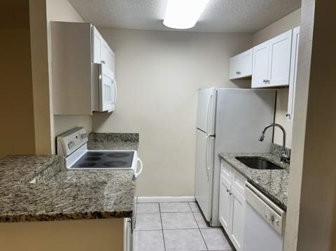23 Crossings Circle #E, Boynton Beach FL - photo 9 of 19