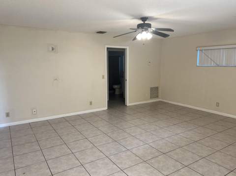 23 Crossings Circle #E, Boynton Beach FL - photo 10 of 19