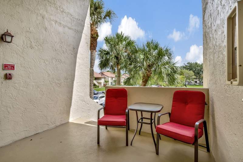 3 bedroom Condominium at 5869 Parkwalk Drive, Coves At Parkwalk Condo, Boynton Beach — photo 2