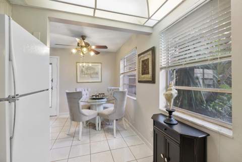 157 Flanders D, Delray Beach FL - photo 10 of 45
