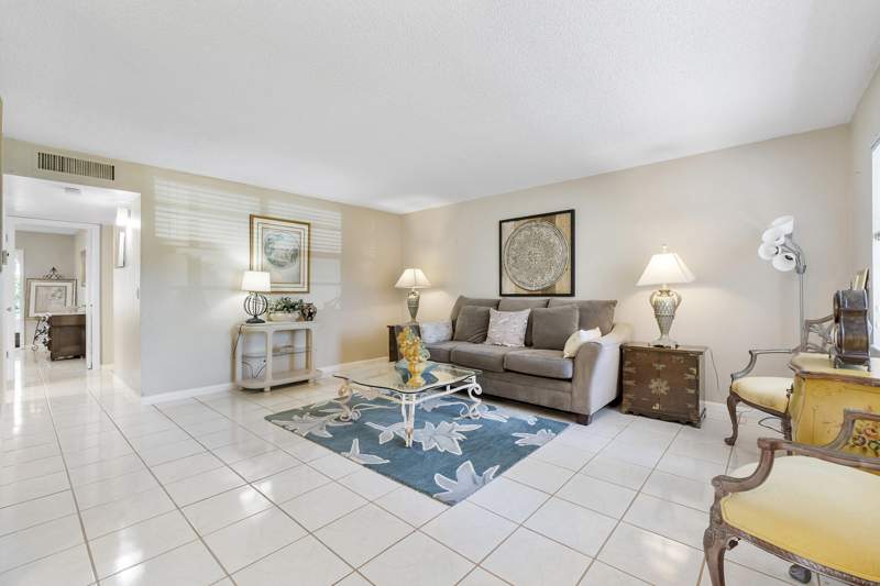 2 bedroom Condominium at 157 Flanders D, Kings Point Flanders Condos, Delray Beach — photo 2