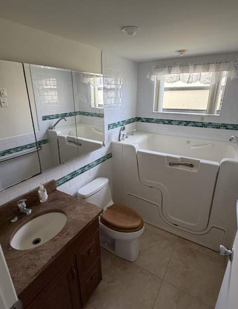 157 Saxony D, Delray Beach FL - photo 8 of 20
