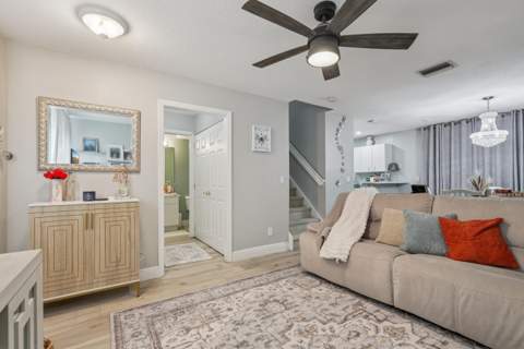 2837 NW 99th Terrace, Sunrise FL - photo 6 of 39