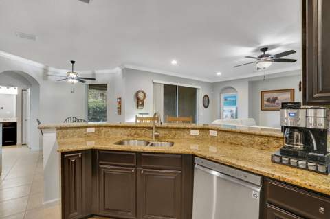 9328 Silent Oak Circle, West Palm Beach FL - photo 15 of 35