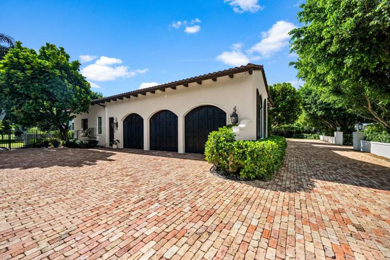 4 bedroom Single Family Residence at 12446 Cypress Island Way, Cypress Island Of Palm Beach Polo & Coun, Wellington — photo 4